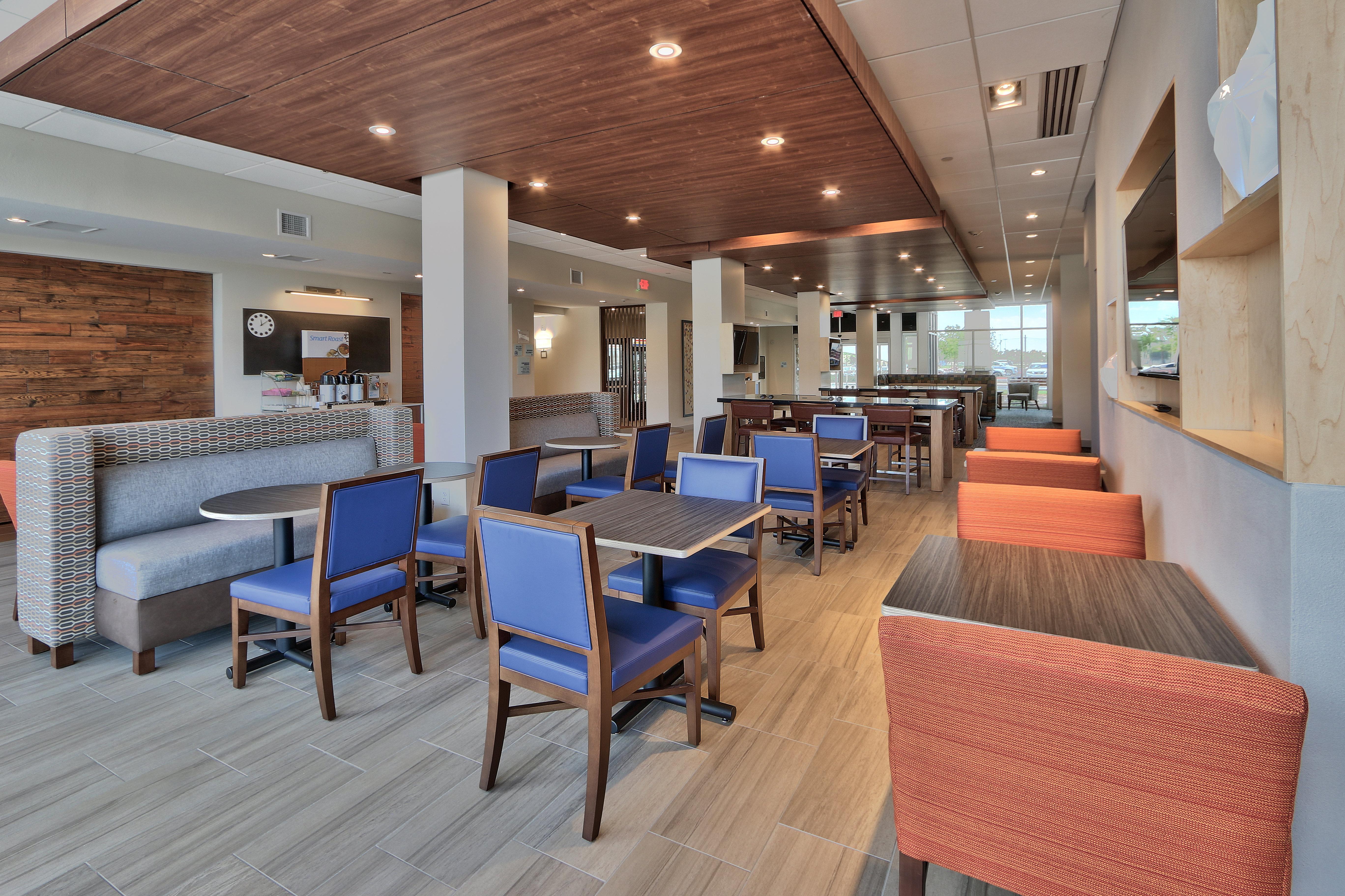 Holiday Inn Express & Suites - Roswell By Ihg מראה חיצוני תמונה